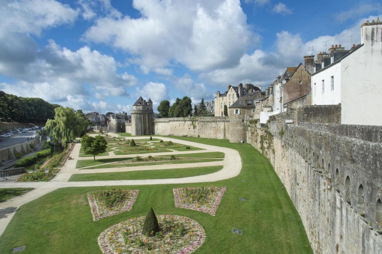 Vannes Trés joli appartement T1 bis 32m carré Extérieur photo